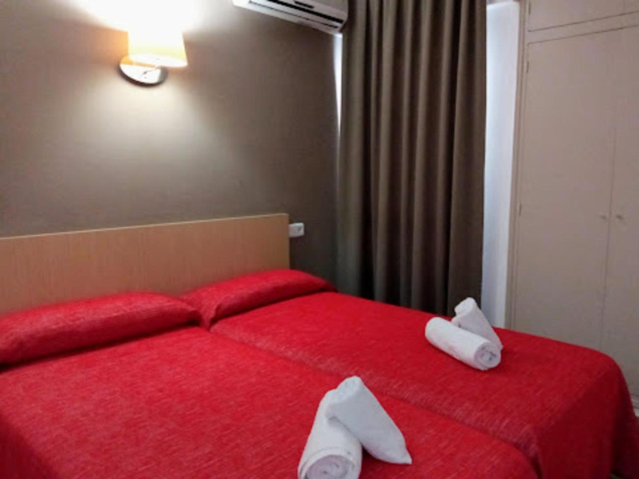 Apartamentos Orvay San Antonio  Exteriér fotografie