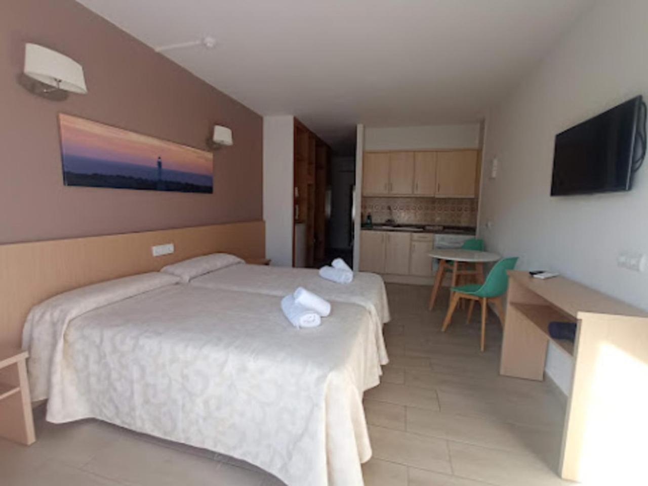 Apartamentos Orvay San Antonio  Exteriér fotografie